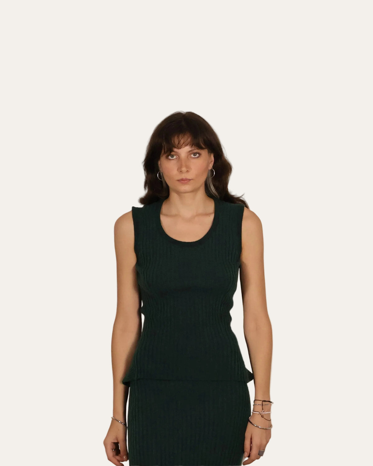Maglione Smanicato a Coste con Baschina