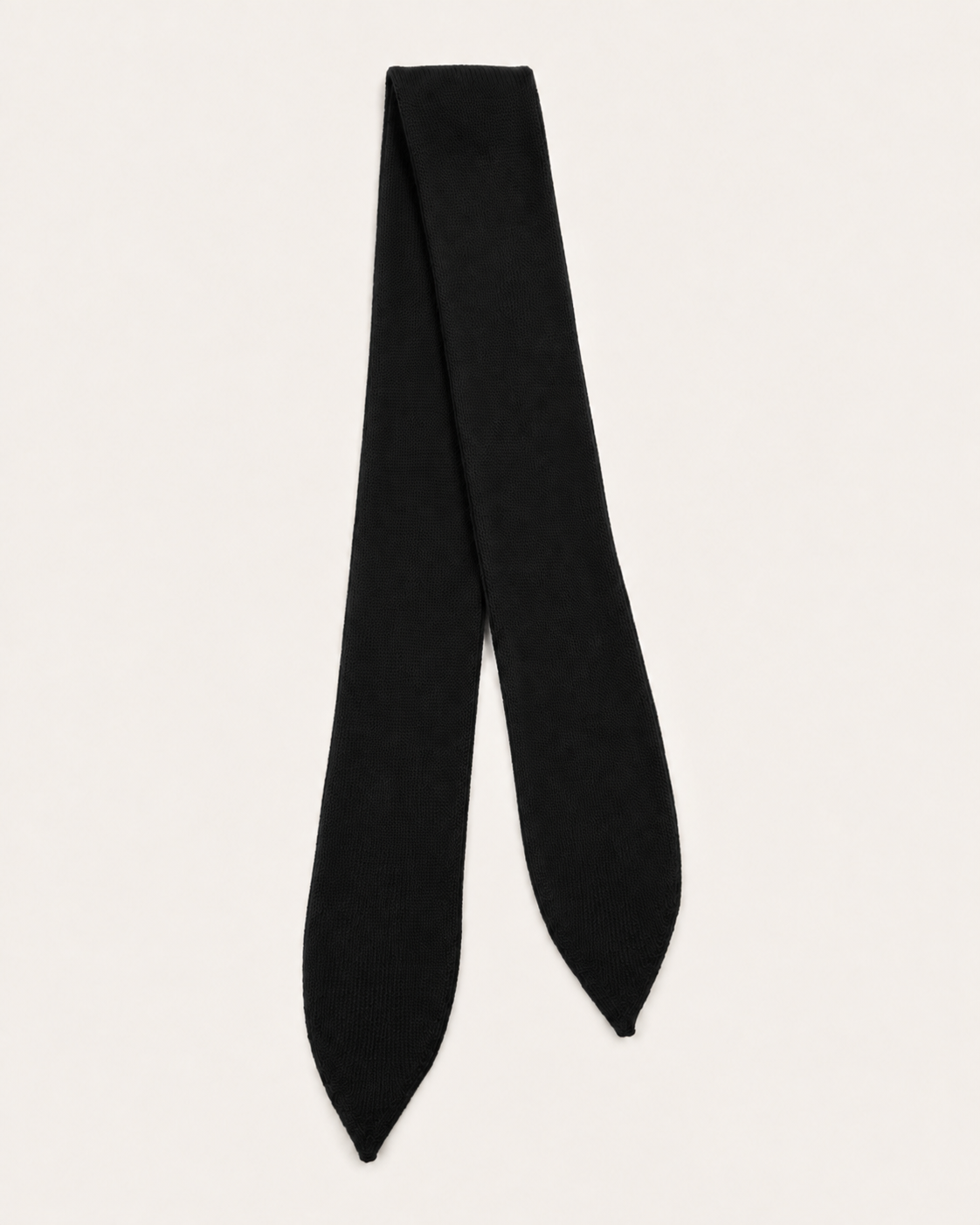 Sciarpa cravatta Cashmi in cashmere nero.